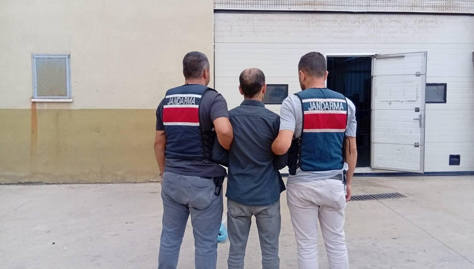 kesinlesmis hapis cezasiyla aranan kisi yakalandi p9Of8Czy