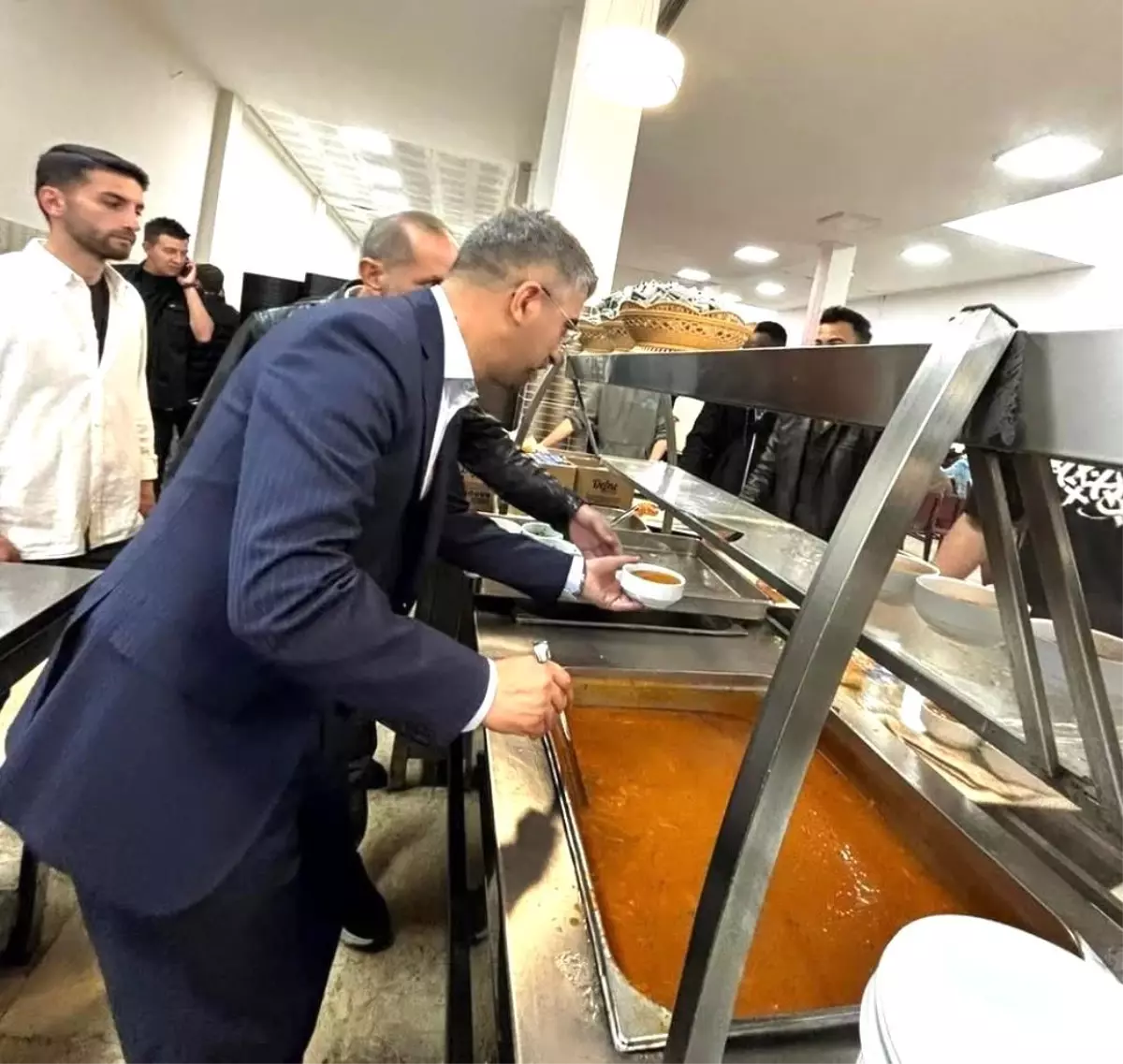 ak parti erzurum genclik kollari kampuse hosgeldiniz dedi 2UlLilGI