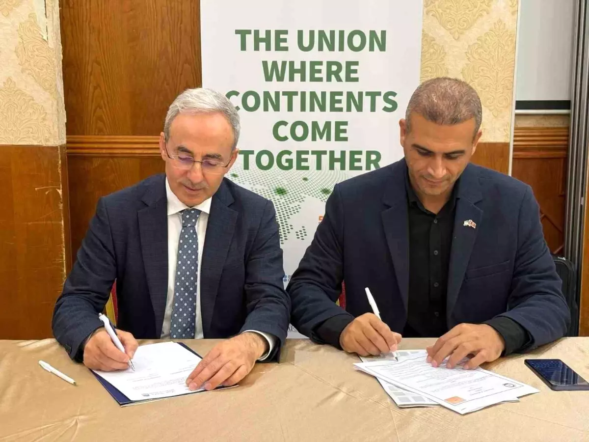 gaziantep islam bilim ve teknoloji universitesi rektoru tunusta turk arap universite rektorleri kongresine katildi JhfwImE3.jpg