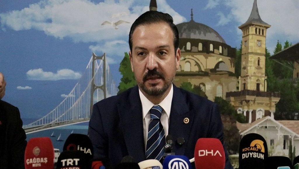 kursad zorludan meclisteki ocalan sloganlarina tepki kabul edilemez rIwuOqOx