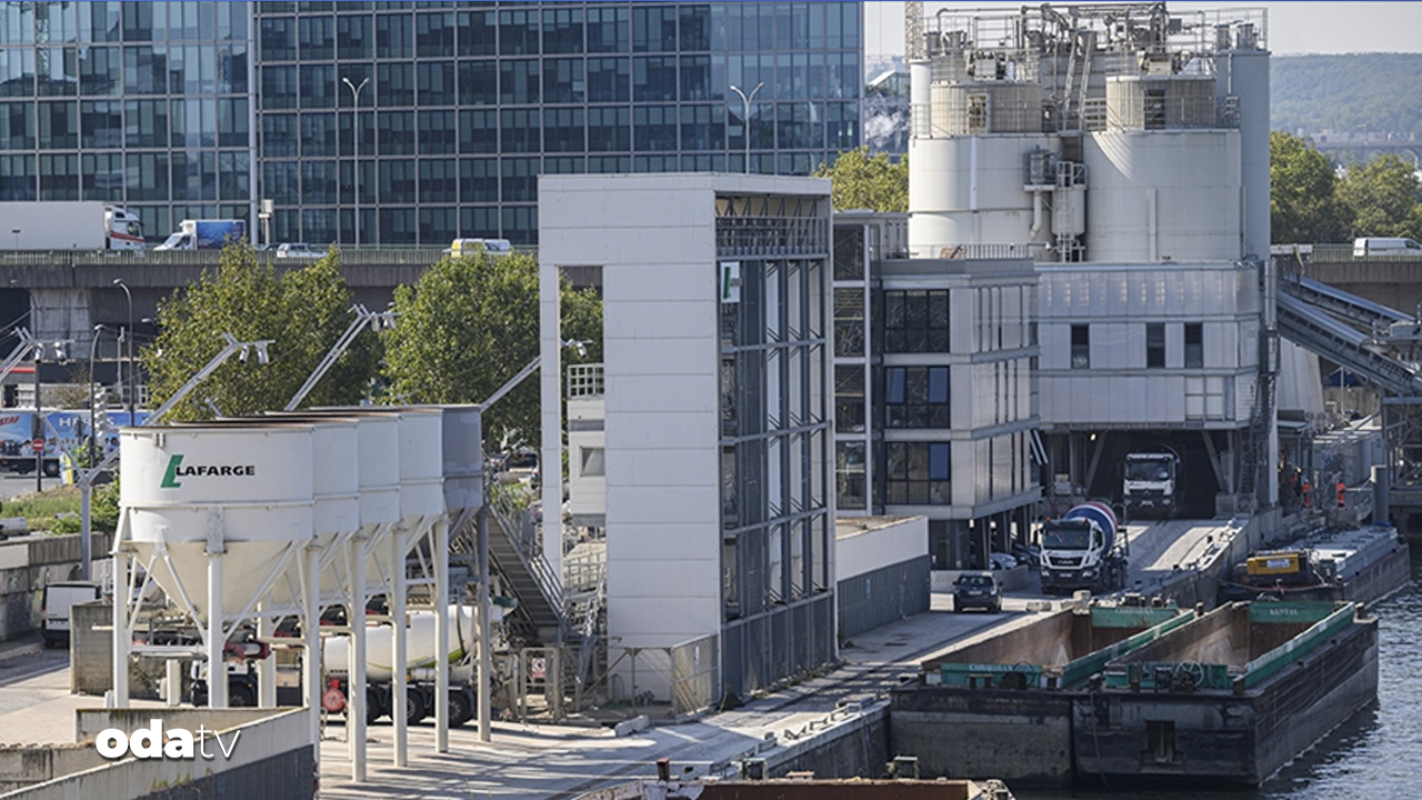 fransanin konustugu isid davasi basladi wCi891s5.png