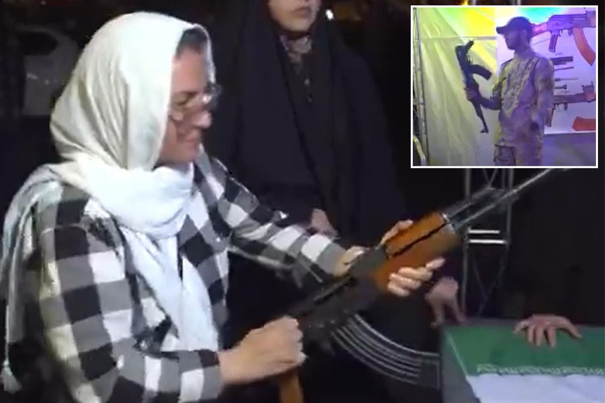 İran’da Savaş Hazırlıkları: Sivillere AK-47 Eğitimi Verilmeye Başlandı