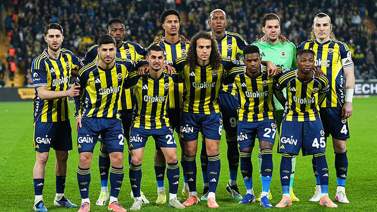 Fenerbahcede 1 ayrilik 1 transfer yonetime mesaj gonderdi JinQlIz3